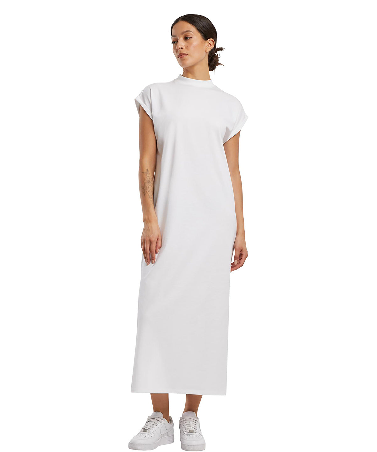 Women’s long extended shoulder dress