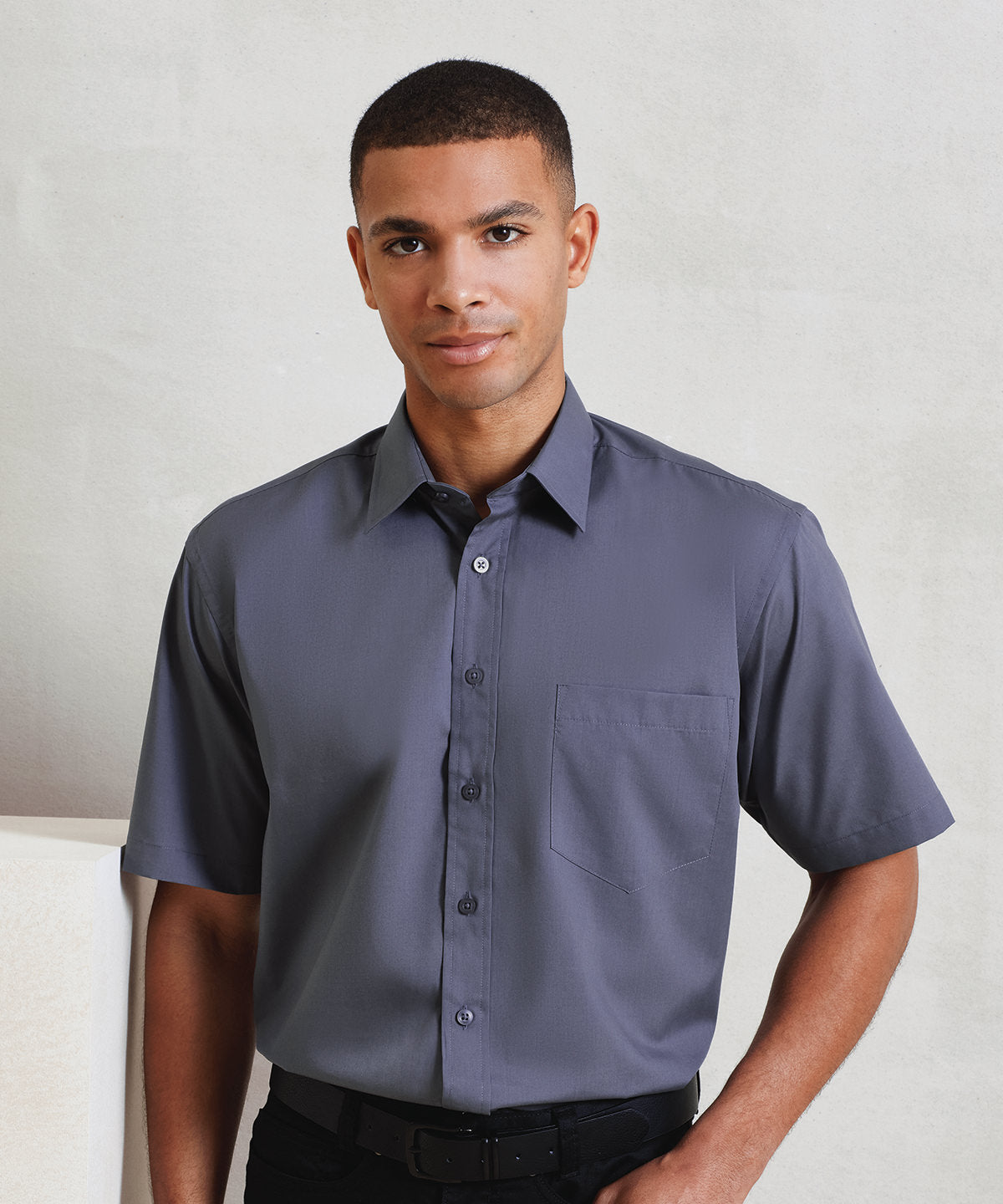 Men's Short Sleeve Poplin Work Shirt - Aubergine