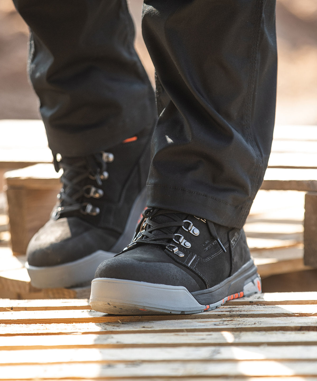 Hydra safety boots