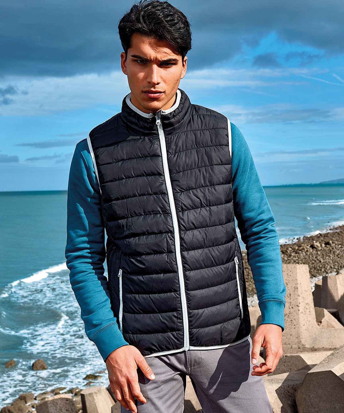 Traverse Padded Gilet: Insulated & Windproof - Navy