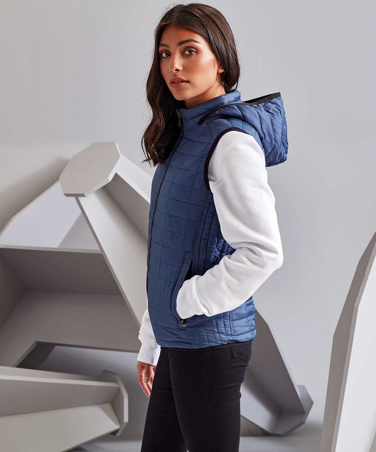 Women's Honeycomb Slim-Fit Hooded Gilet - White