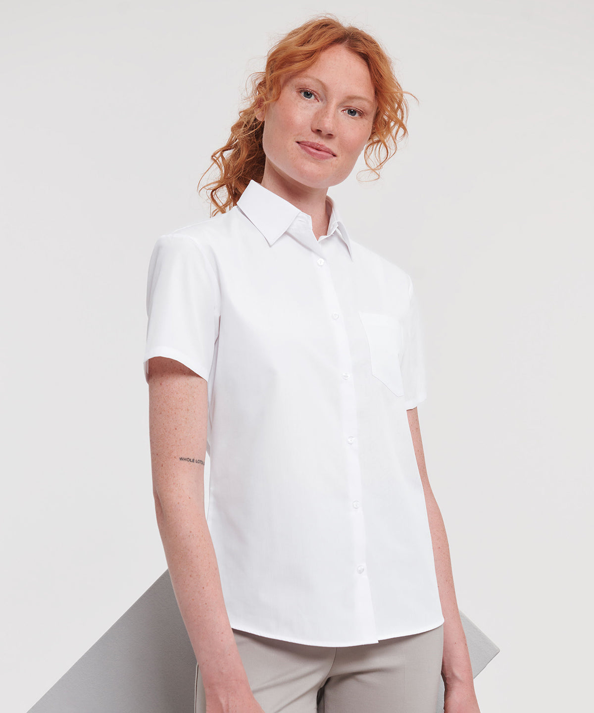 Women's short sleeve polycotton easycare poplin shirt