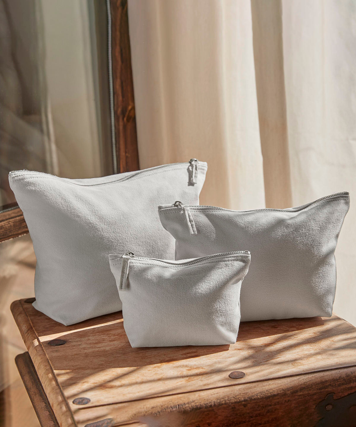 Canvas Accessory Bag - Vintage Zip - Off White